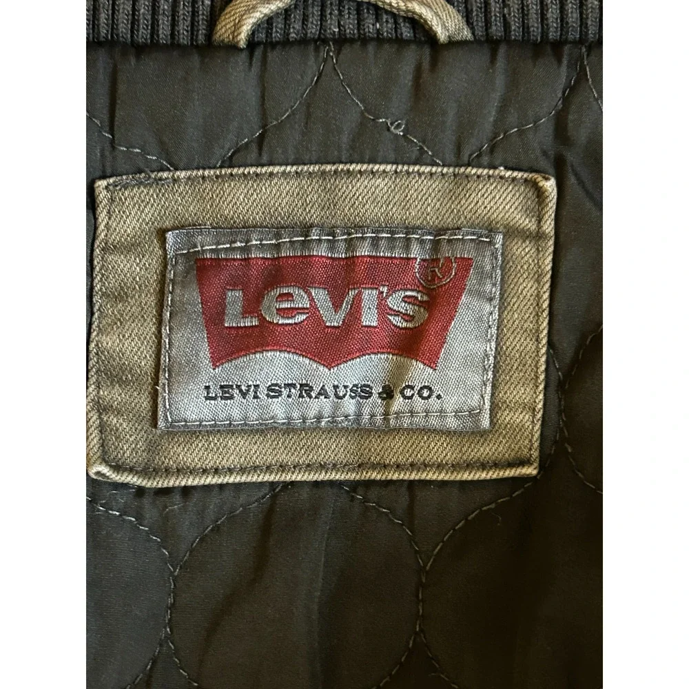 Levi's Trucker Canvas Chore Jacket Size XXL 2XL Brown Outdoor Barn Quilted Liner